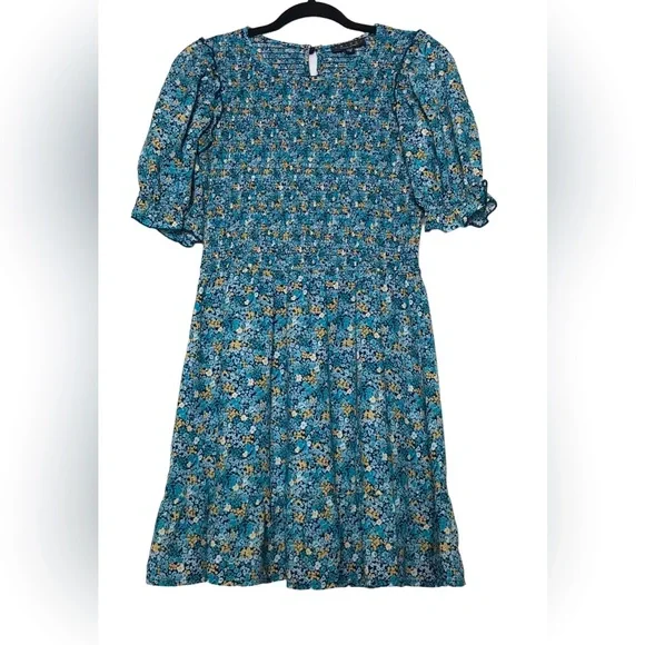 Trixxi Dresses | Trixxi Blue Ditsy Floral 3/4 Ruffle Sleeve Shirred Fit & Flare Dress Sz M | Color: Blue/Green | Size: M | Xenanriley's Closet